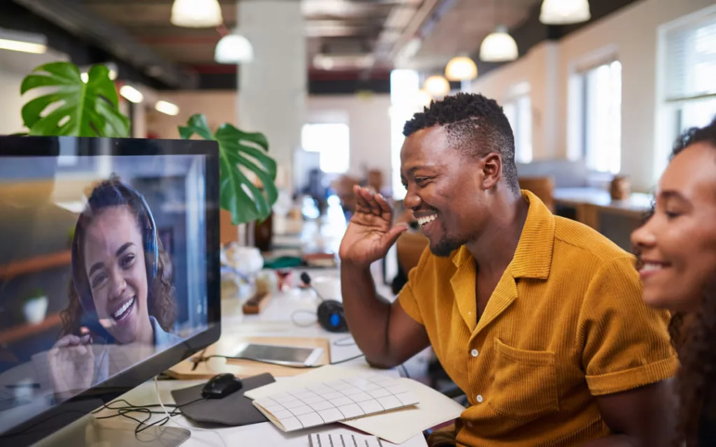 Culture d’entreprise hybride : renforcer l’engagement à distance